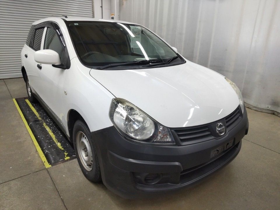 2015 Nissan AD auction photo 4