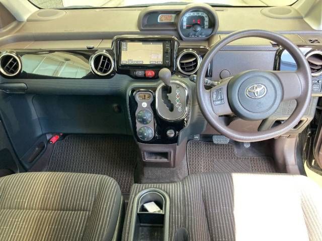2014 Toyota Porte Y auction photo 4