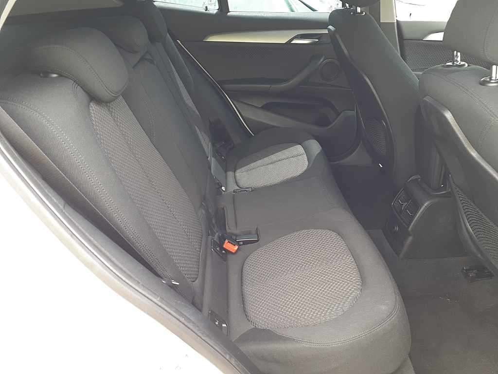 2019 BMW X2 xDrive 20i 4WD auction photo 10