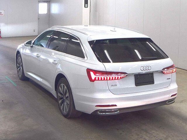 2020 Audi A6 Avant 40TDIクワトロ 4WD auction photo 2