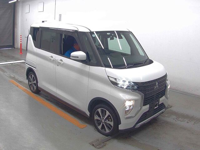 2022 Mitsubishi eKクロススペース G Plus 4WD Japan auction vehicle