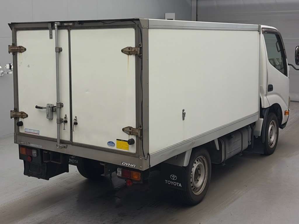 2013 Toyota Dyna auction photo 2