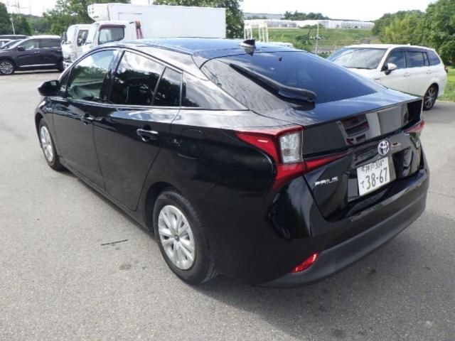 2019 Toyota Prius S auction photo 2