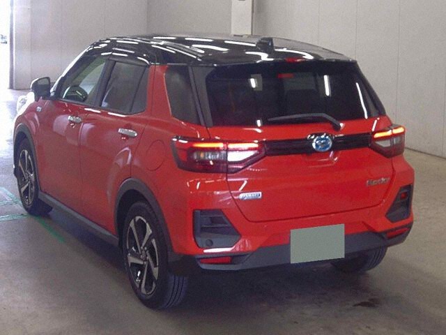 2025 Daihatsu Rocky Premium G HEV auction photo 2