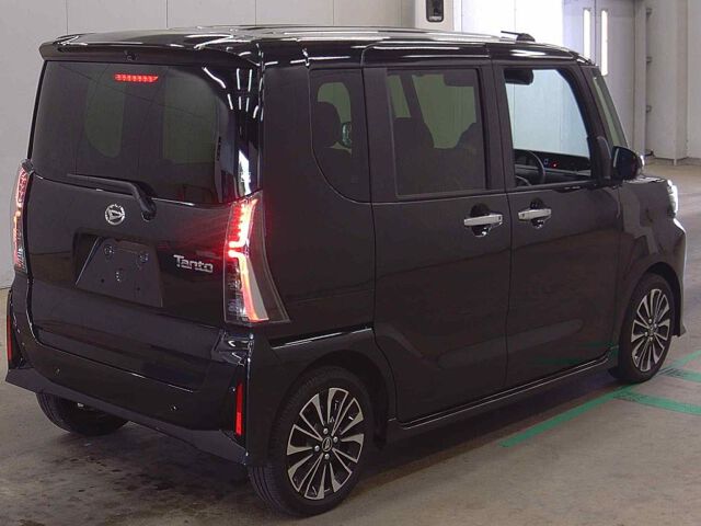 2025 Daihatsu Tanto Custom RS Limited auction photo 5