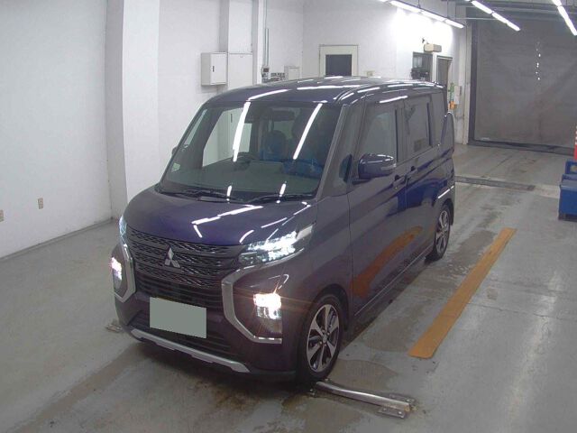 2021 Mitsubishi eKクロススペース G Plus Edition auction photo 4