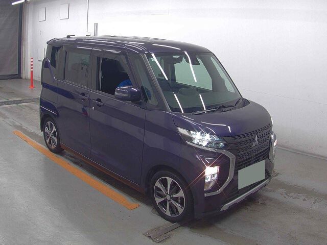 2021 Mitsubishi eKクロススペース G Plus Edition Japan auction vehicle