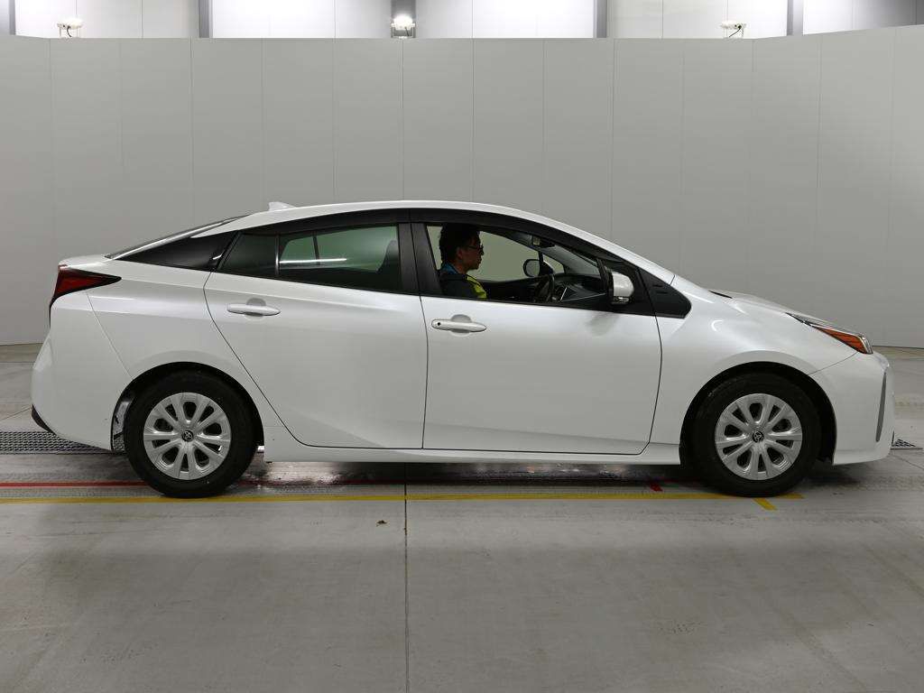 2022 Toyota Prius Sセーフティプラス2 auction photo 3
