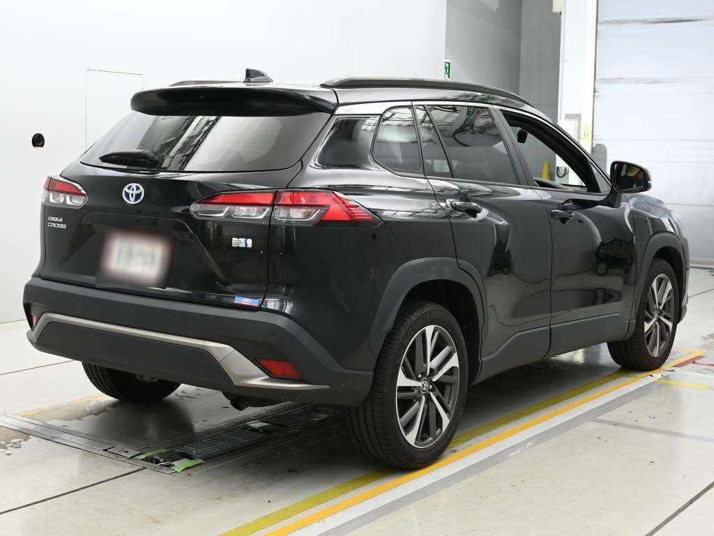 2023 Toyota Corolla Cross Hybrid Z auction photo 2