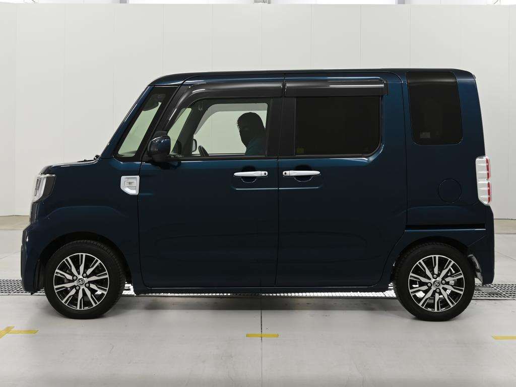 2021 Toyota ピクシスメガ G Turbo SA III auction photo 4