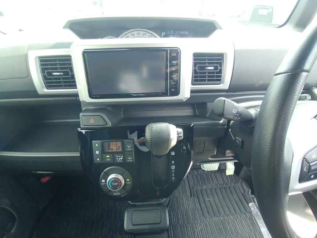 2021 Toyota ピクシスメガ G Turbo SA III auction photo 11