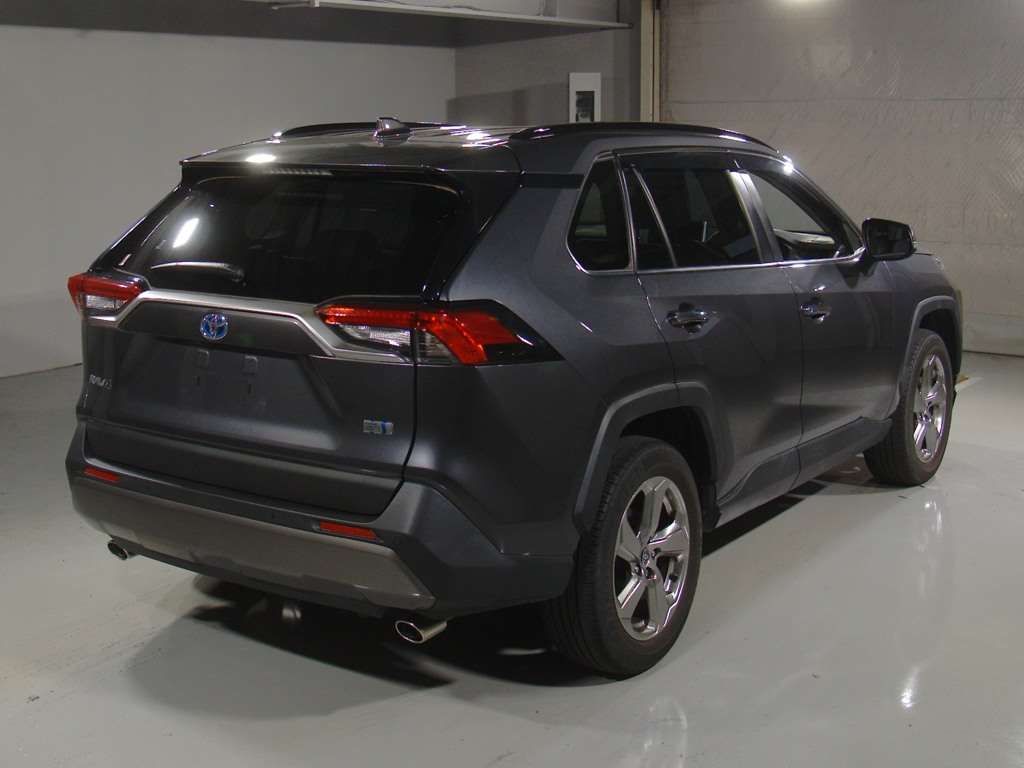 2021 Toyota RAV4 ハイブリッドG 4WD auction photo 2