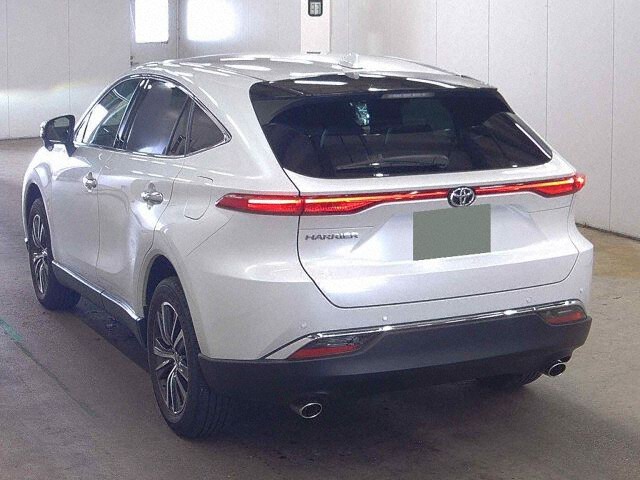 2024 Toyota Harrier G auction photo 2