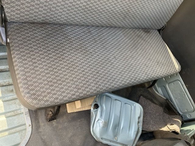 1998 Toyota Hiace GL auction photo 11