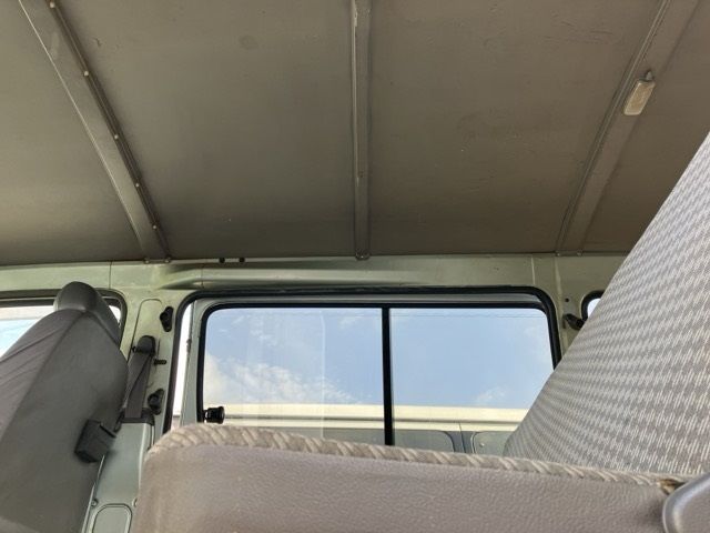 1998 Toyota Hiace GL auction photo 10