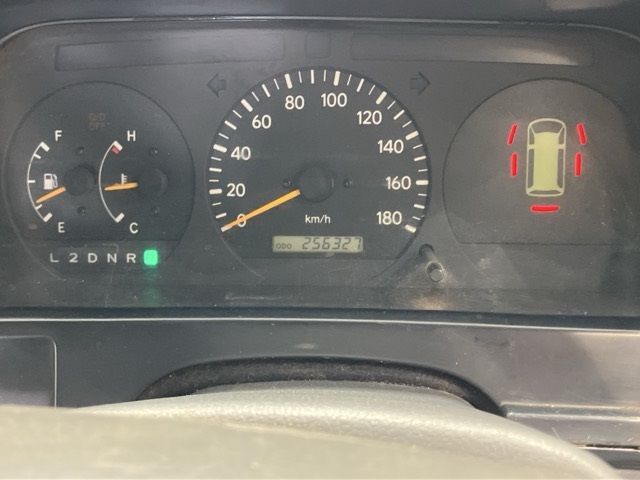1998 Toyota Hiace GL auction photo 14