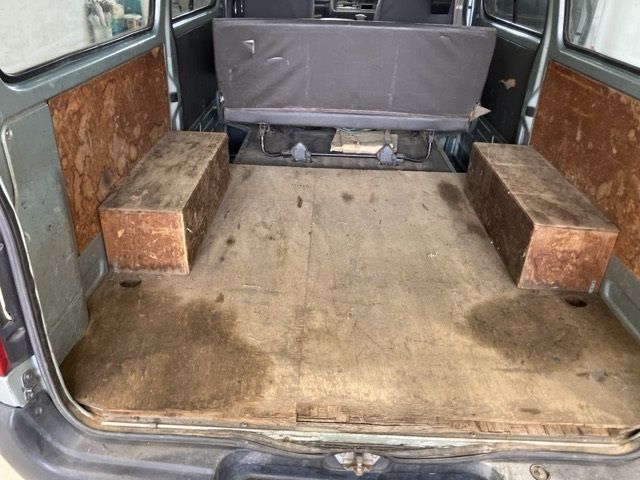 1998 Toyota Hiace GL auction photo 12