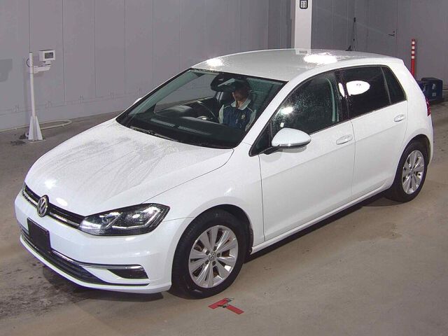 2017 Volkswagen ゴルフ TSIコンフォートライン auction photo 4