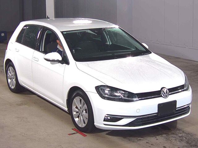 Japan Auction Vehicles 8 2017 Volkswagen ゴルフ TSIコンフォートライン auction photo