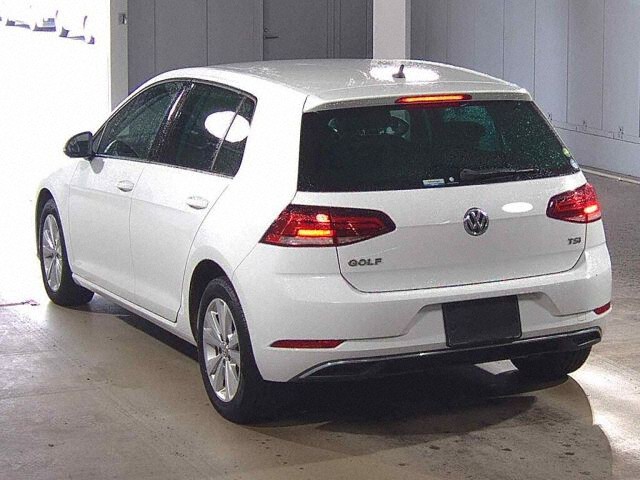 2017 Volkswagen ゴルフ TSIコンフォートライン auction photo 2