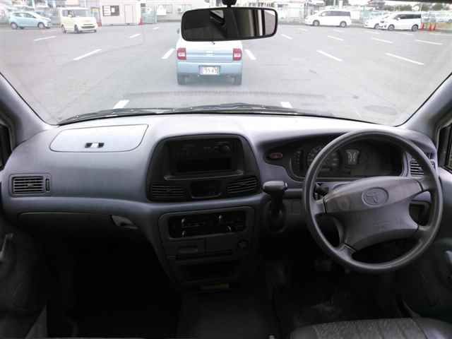 2002 Toyota ライトエース バン DX auction photo 8