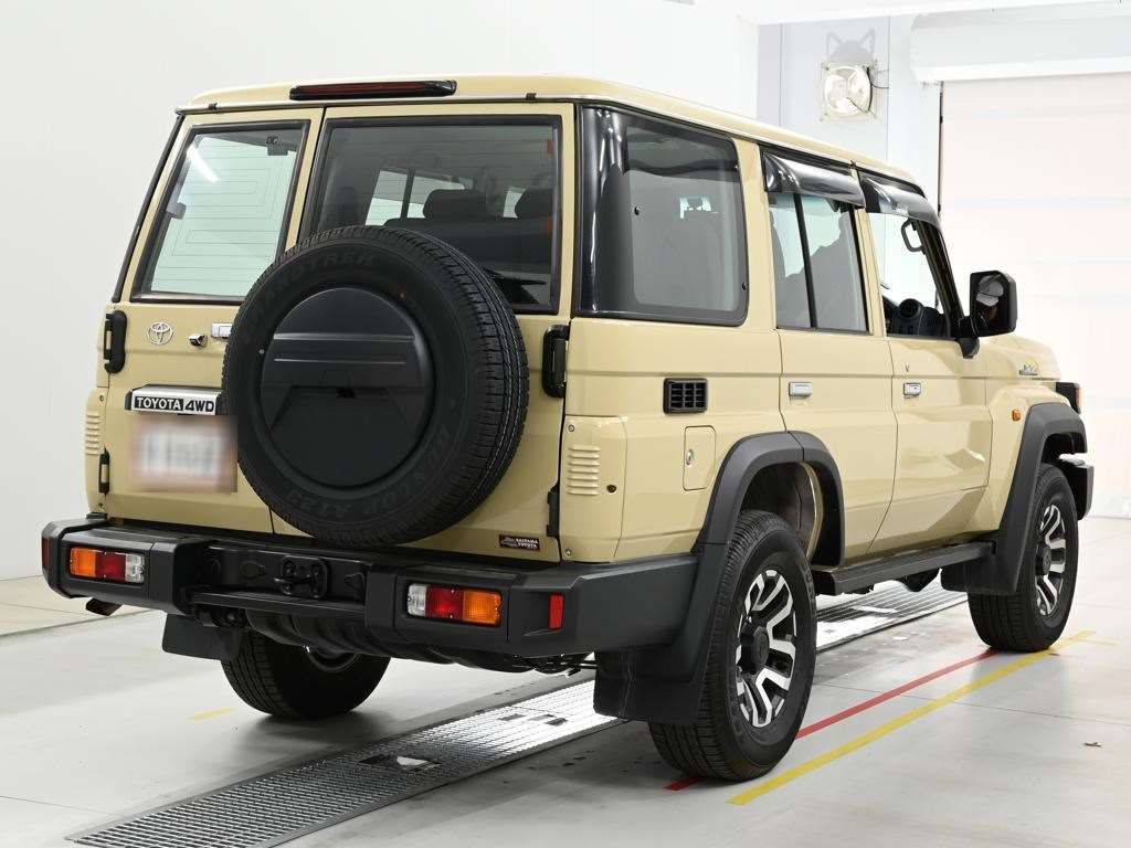 2025 Toyota Land Cruiser 70 AX 4WD auction photo 2