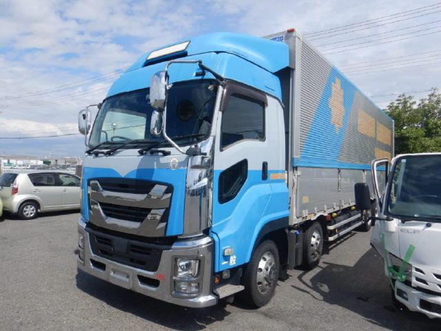2019 Isuzu Giga 13.5 tons auction photo 3