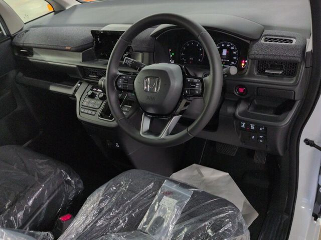 2026 Honda Stepwgn Air EX 4WD auction photo 3