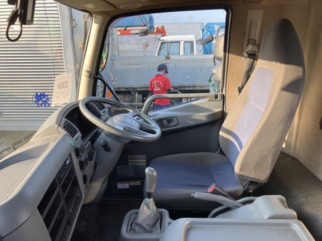 2017 Mitsubishi Fuso Fighter Hira PG auction photo 5