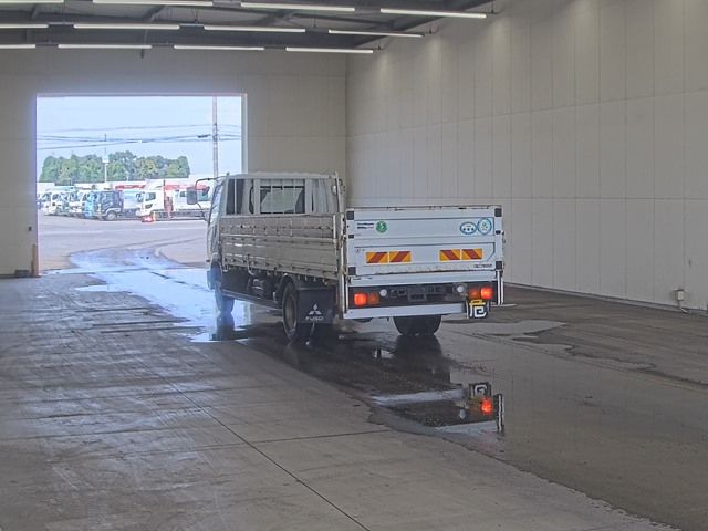 2017 Mitsubishi Fuso Fighter Hira PG auction photo 2