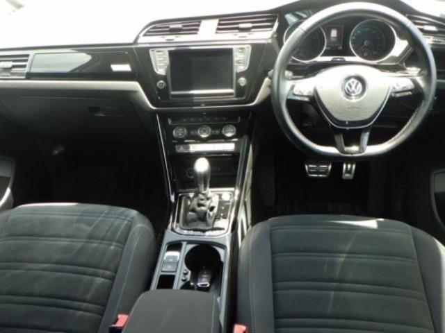 2017 Volkswagen ゴルフトゥーラン TSI ハイライン auction photo 3