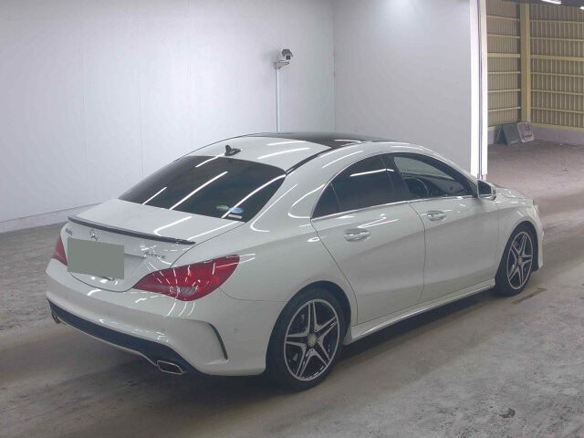 2015 Mercedes-Benz CLA-Class CLA250 4MATIC 4WD auction photo 5