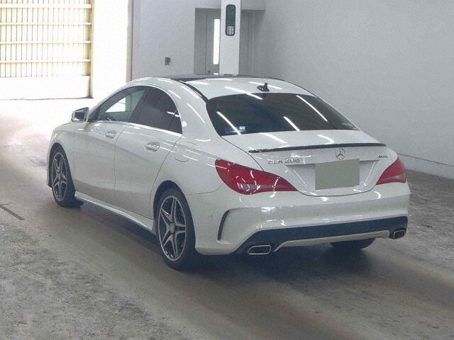 2015 Mercedes-Benz CLA-Class CLA250 4MATIC 4WD auction photo 2
