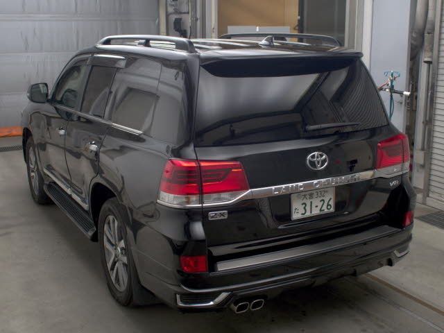 2020 Toyota ランドクルーザW ZX auction photo 2