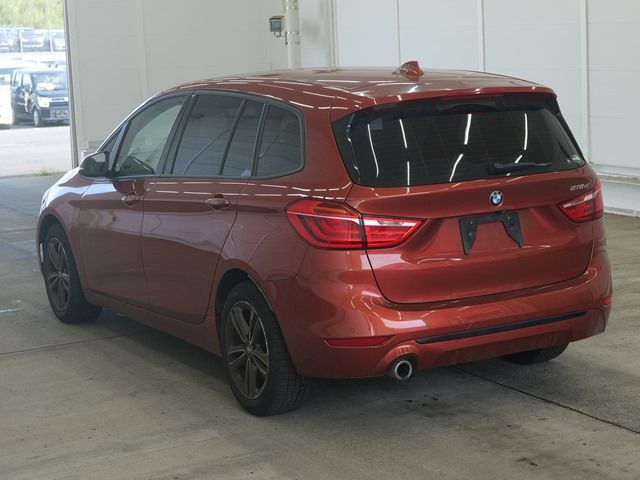 2019 BMW BMW 218D グランツアラー スポーツ auction photo 2