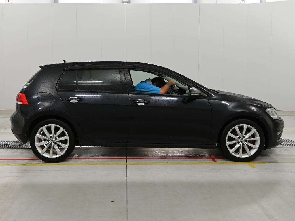 2013 Volkswagen VW ゴルフ TSI Highline BlueMotion auction photo 3