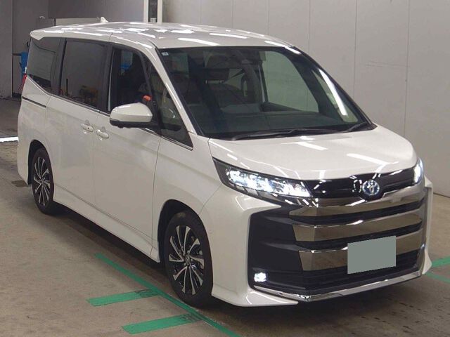 Japan Auction Vehicles 8 2025 Toyota Noah ハイブリッドS-Z auction photo