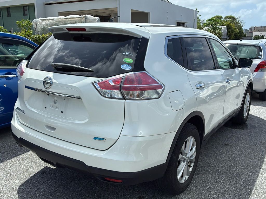 2015 Nissan X-Trail 20X 5人 auction photo 2