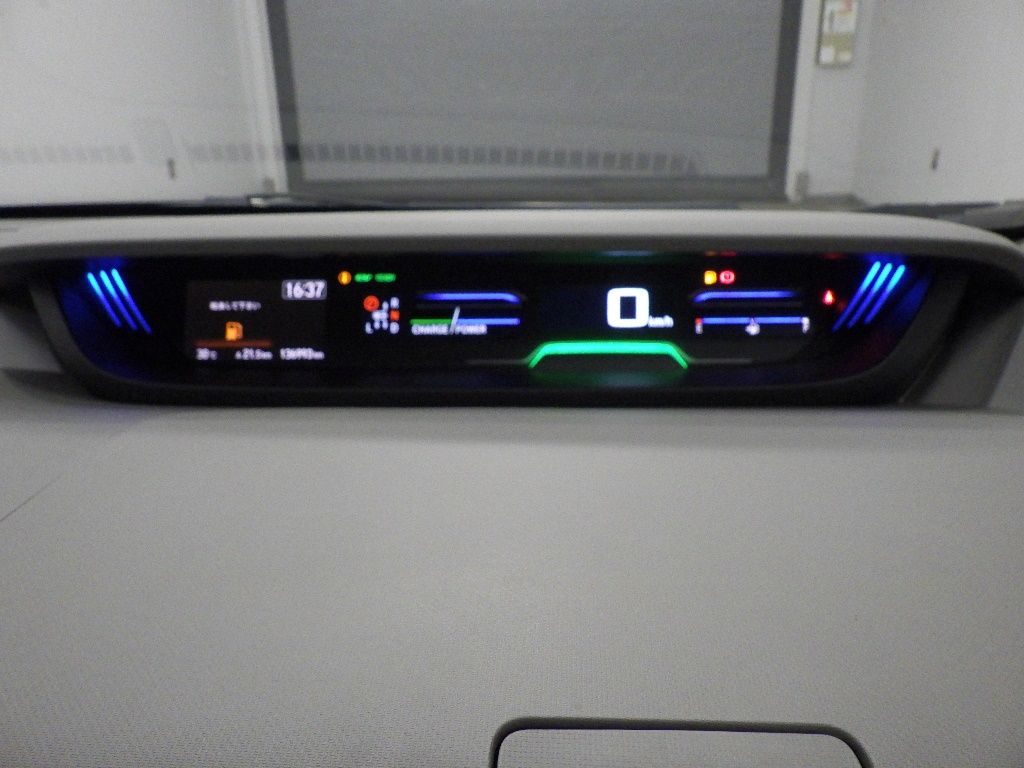 2017 Honda Freed ハイブリッドEX auction photo 10