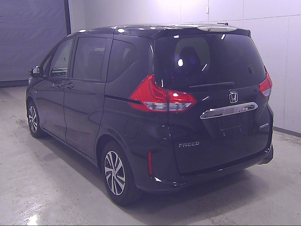2017 Honda Freed ハイブリッドEX auction photo 5
