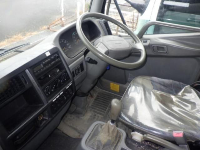 2005 Mitsubishi Fuso Fighter アルミバン auction photo 3