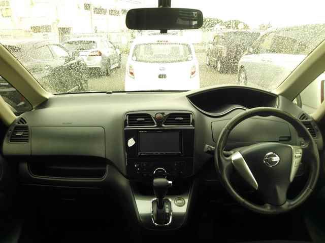 2011 Nissan Serena ライダーJパッケージ auction photo 8