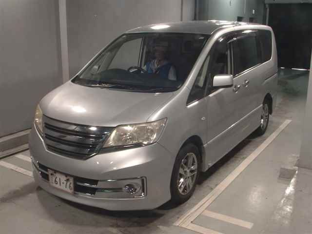 2011 Nissan Serena ライダーJパッケージ auction photo 4
