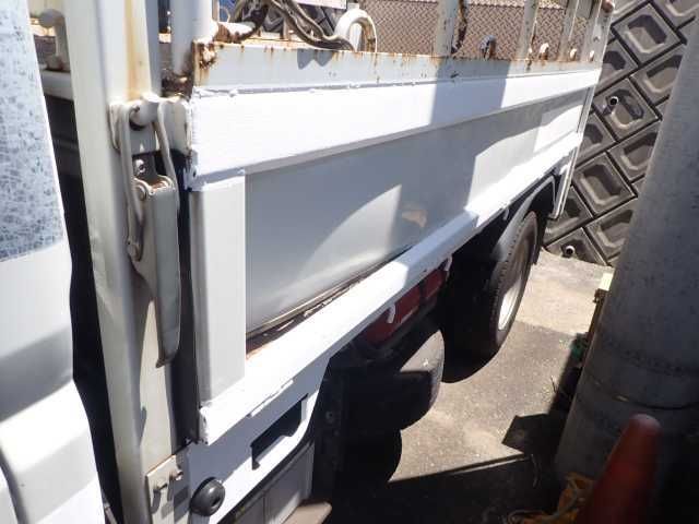 2018 Mitsubishi Fuso Canter 3.0t with power gate auction photo 7