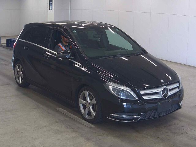 Japan Auction Vehicles 8 2012 Mercedes-Benz B-Class B180ブルーエフィ auction photo
