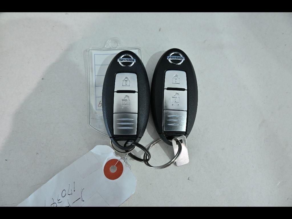 2013 Nissan ノート HB X DIG-S auction photo 13