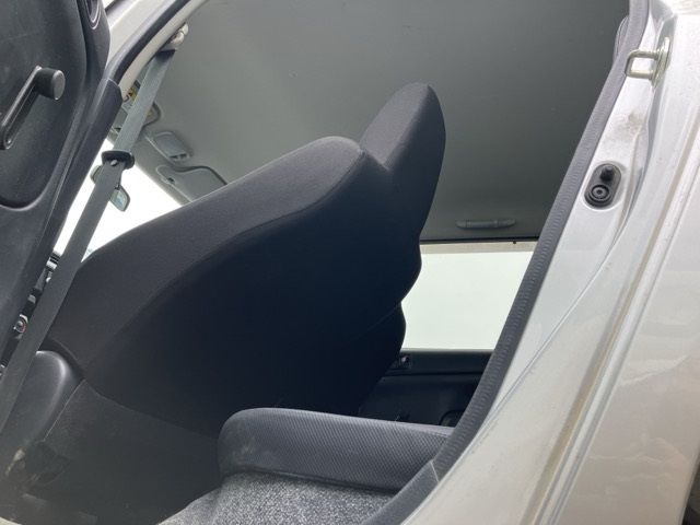 2018 Toyota Succeed UL auction photo 10