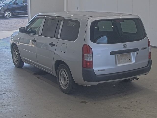 2018 Toyota Succeed UL auction photo 2