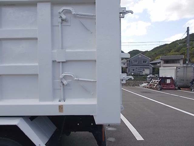 2016 Hino Ranger フカダンプ auction photo 16