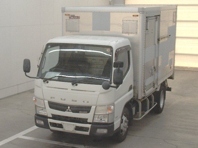 Japan Auction Vehicles 10 2015 Mitsubishi Fuso Canter Van auction photo
